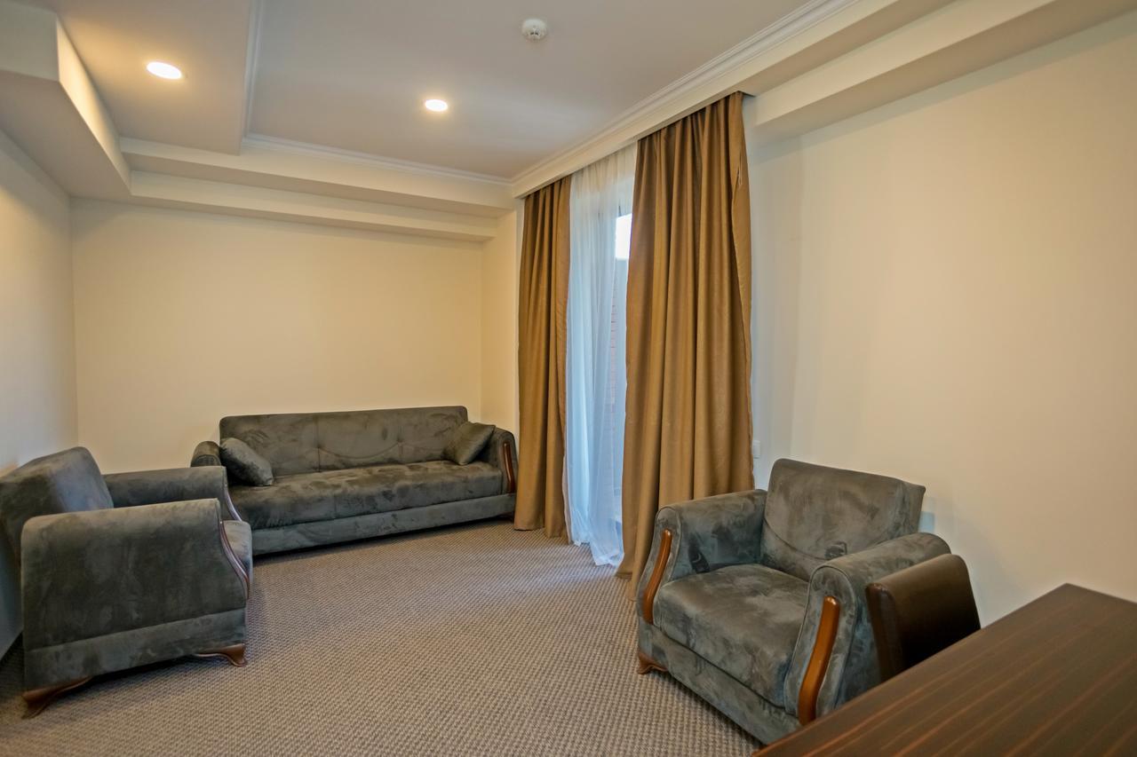 Hotel Genio Τυφλίδα Εξωτερικό φωτογραφία