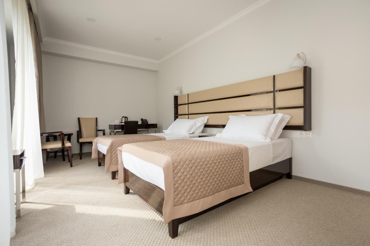 Hotel Genio Τυφλίδα Εξωτερικό φωτογραφία